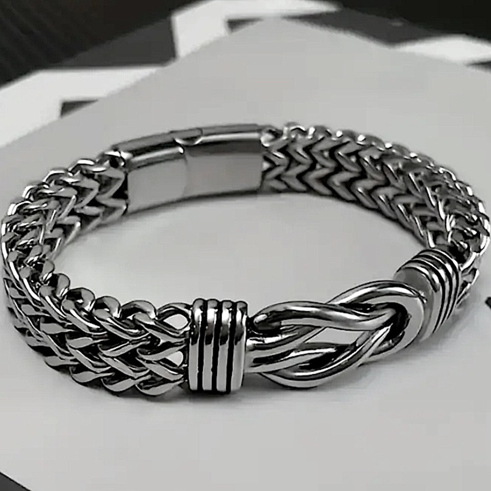 Stainless Steel Cuban Chain Bracelet Magnetic Closure Hip Hop Knot - Picture 4 of 4
